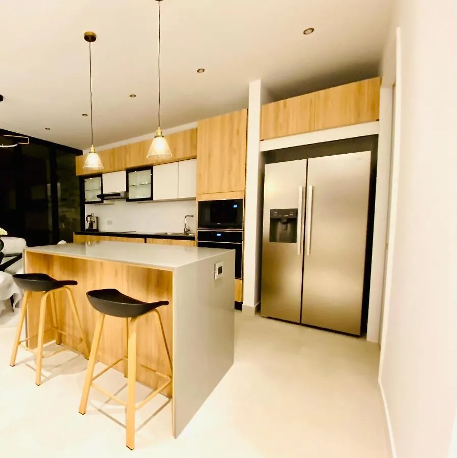 Aquarela Cumbaya - Quito Luxury Flat 아파트 0*,